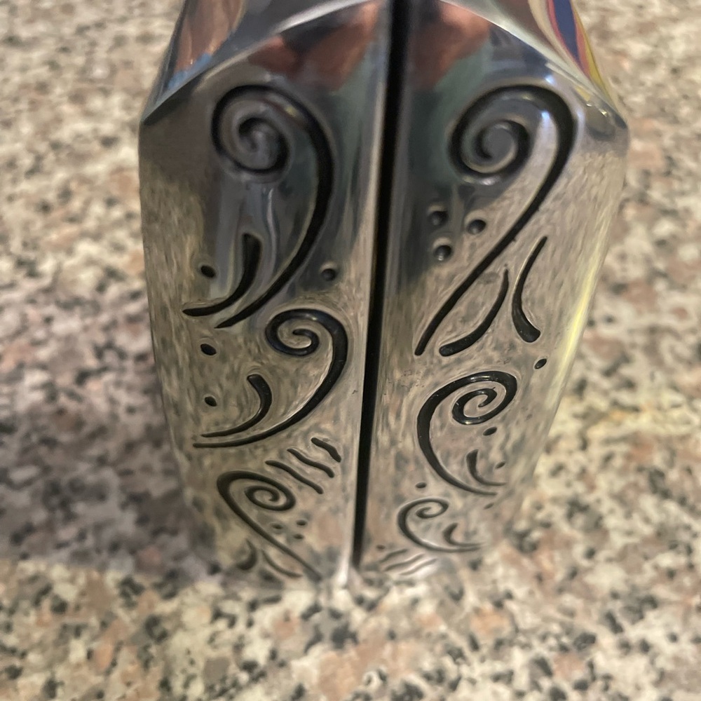 Silver swirled metal fit-together Salt & Pepper Shakers- Lenox Spyro